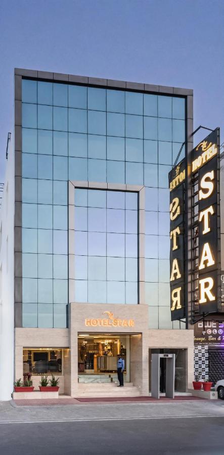 Hotel Star - Near Delhi Airport Neu-Delhi Exterior foto